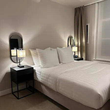 Grand Canal Hotel