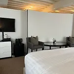 Grand Canal Boutique 3* 代夫特