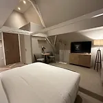 Grand Canal Boutique