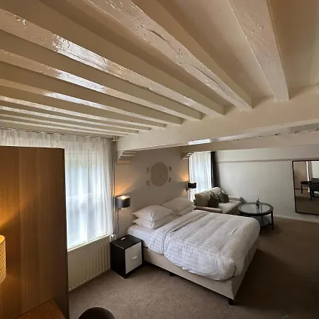 Hotel Grand Canal 3*