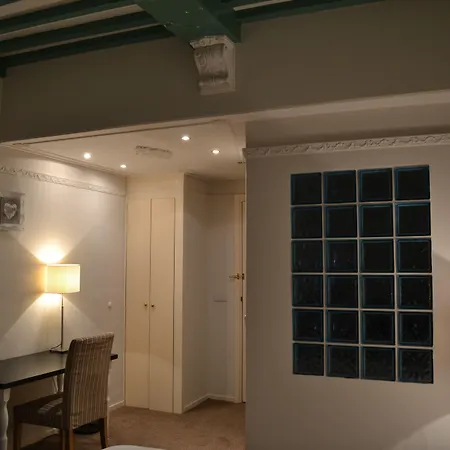 Grand Canal Boutique Hotel 3*