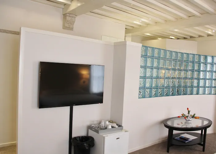 Grand Canal Boutique Hotel 3*