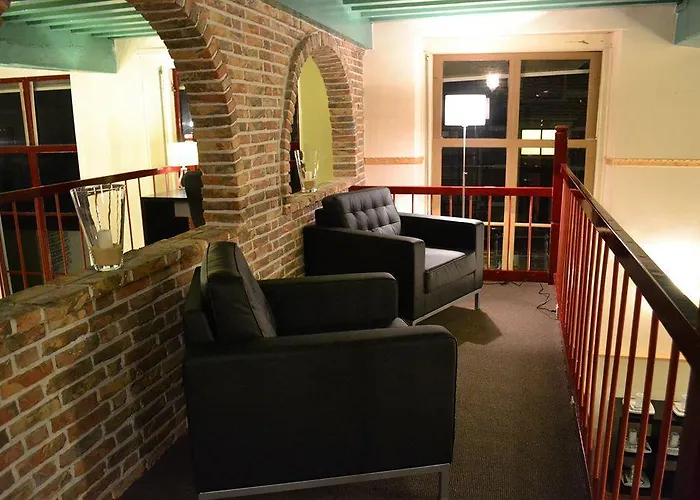 Grand Canal Boutique