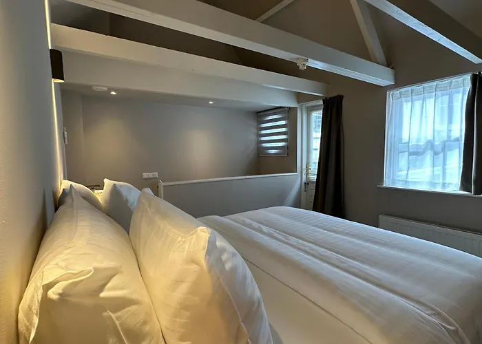 Grand Canal Boutique Szálloda 3*